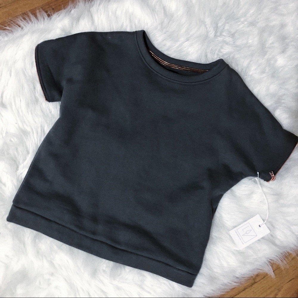 T-Shirt Sweater with Zipper Detailing
